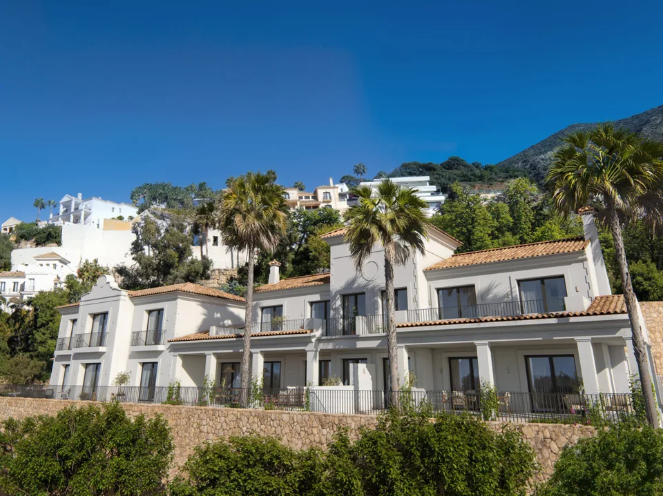 The Views Residences · photo 1 of 8