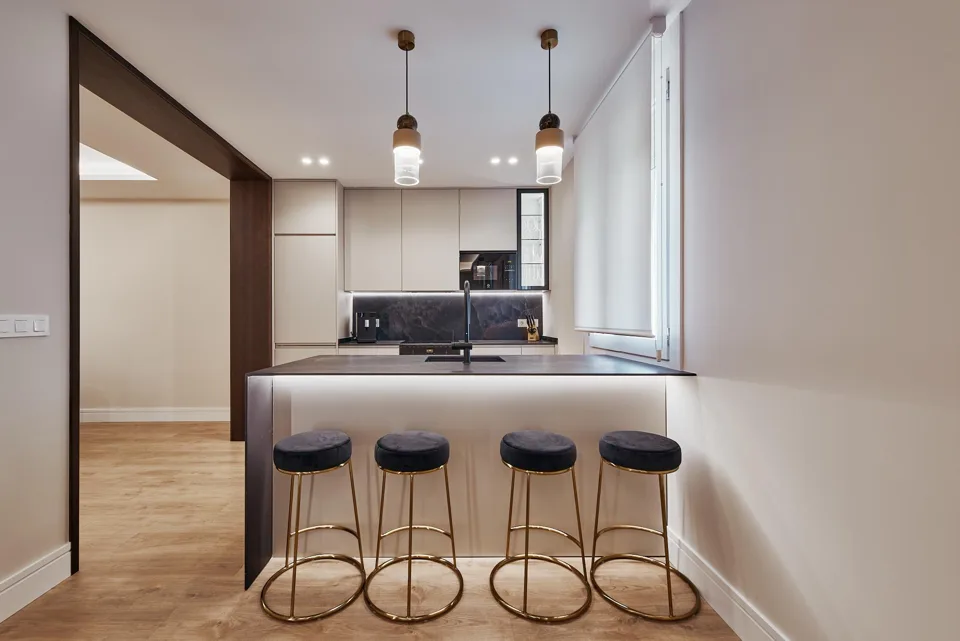Apartment with 3 bedrooms in Madrid · photo 3 of 15