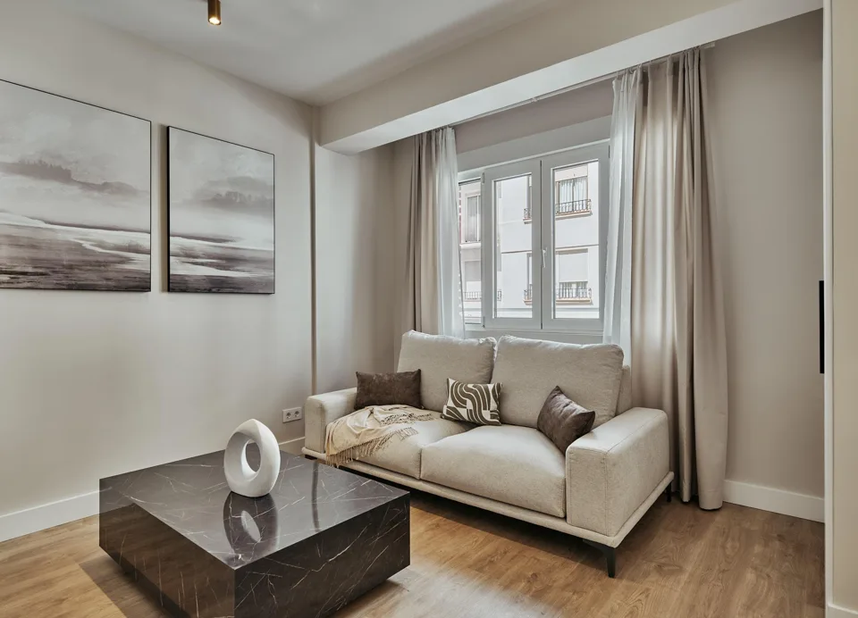 Apartment with 3 bedrooms in Madrid · photo 1 of 18