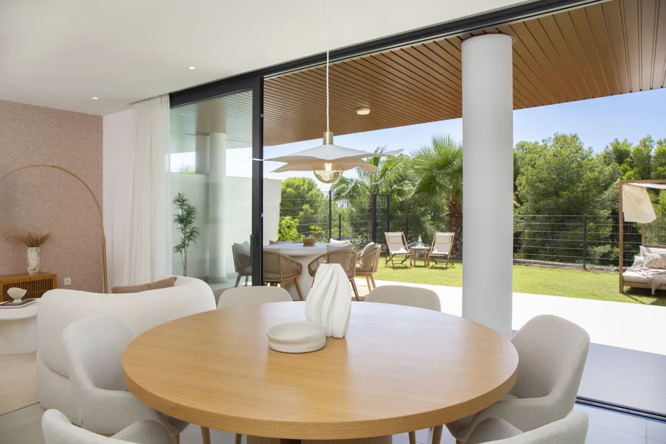 HIGUERON WEST - KEY READY · photo 2 of 51