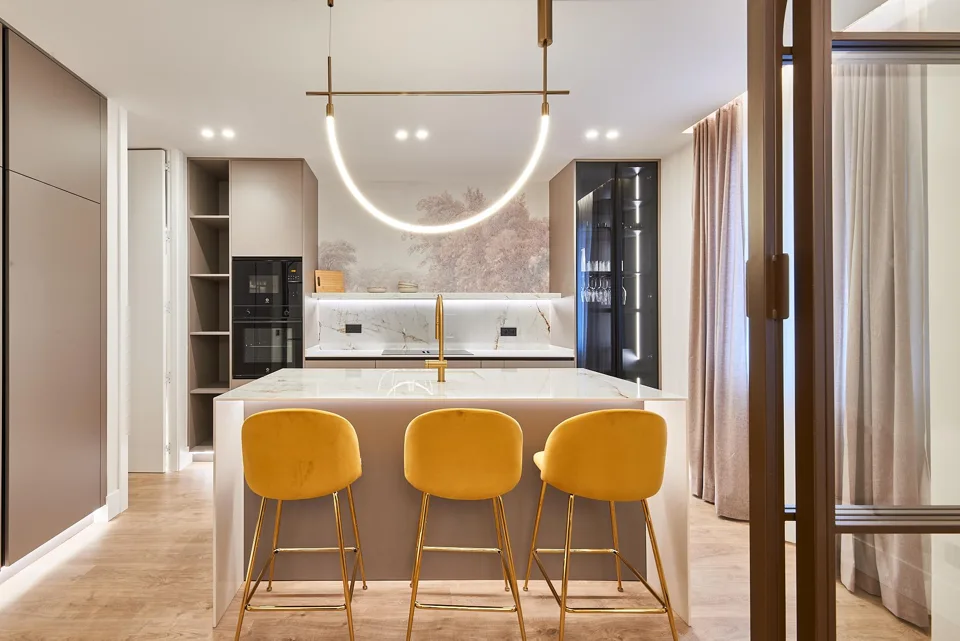 Apartment with 3 bedrooms in Madrid · photo 2 of 14