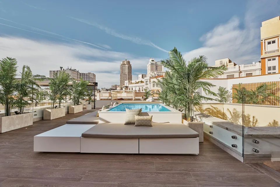 Penthouse with 4 bedrooms in Madrid · photo 1 of 51