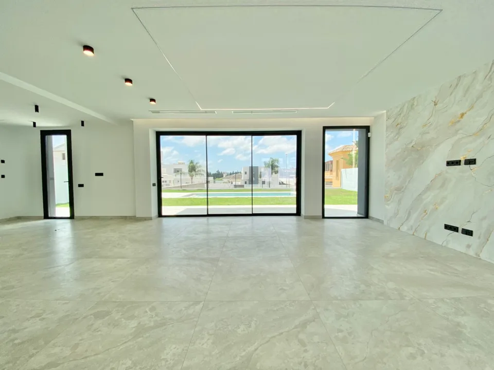 Grupo Tierra Nueva - KEY READY · photo 4 of 15