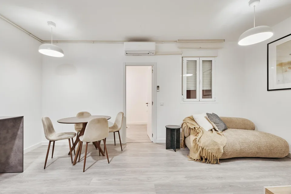 Apartment with 2 bedrooms in Madrid · photo 2 of 14