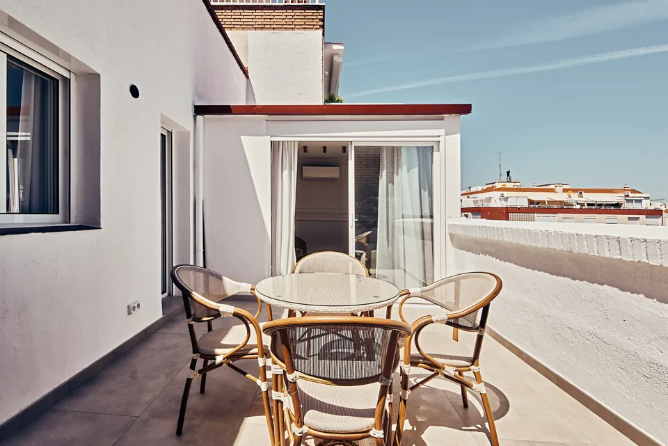 Apartment with 3 bedrooms in Madrid · photo 1 of 36