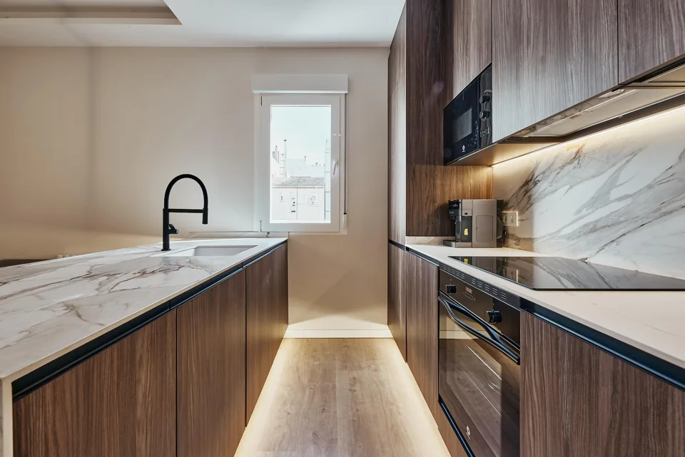 Apartment with 2 bedrooms in Madrid · photo 2 of 23