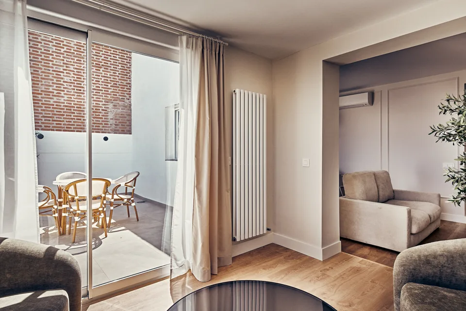 Apartment with 3 bedrooms in Madrid · photo 4 of 36