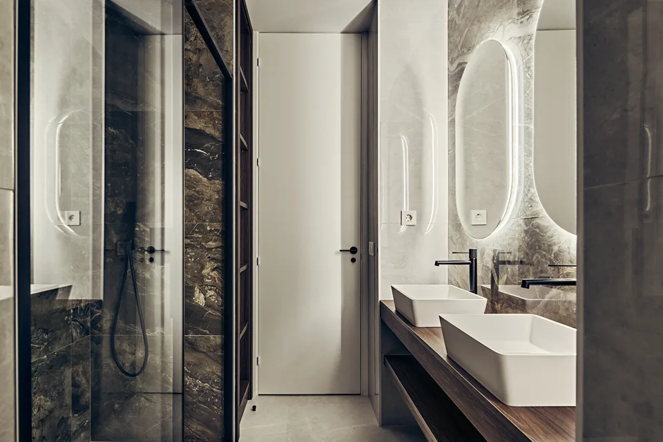 Apartment with 4 bedrooms in Madrid · photo 5 of 49