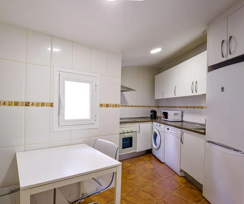 Apartment with 3 bedrooms in Madrid · photo 2 of 9