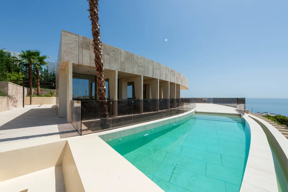 VILLA INFINITY · photo 2 of 40