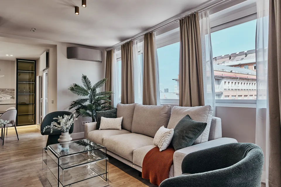 Apartment with 3 bedrooms in Madrid · photo 2 of 19