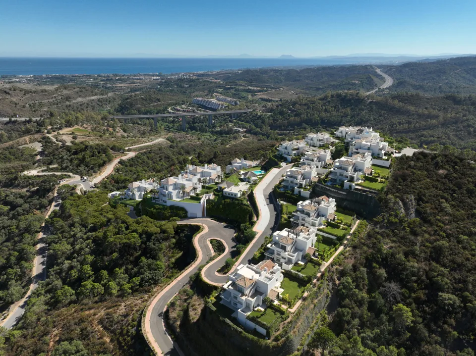 Marbella Club Hills Phase II · photo 2 of 15