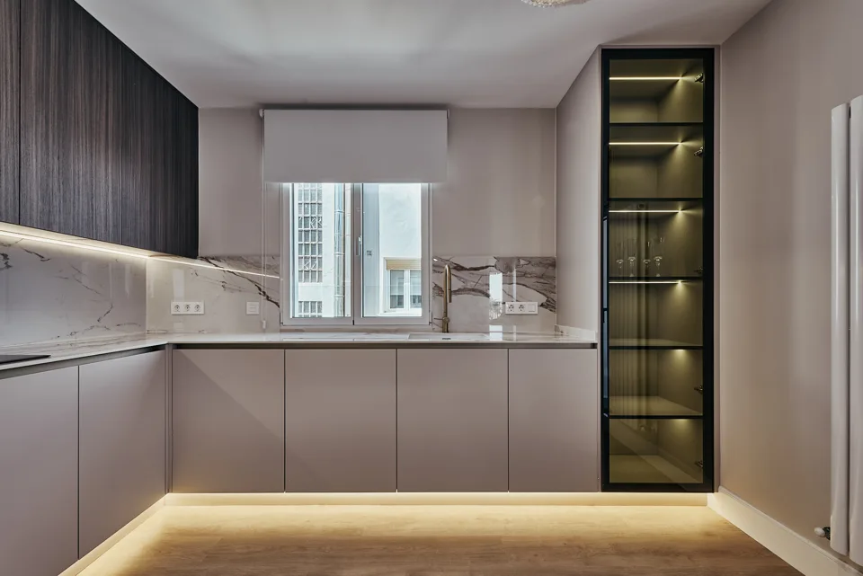 Apartment with 3 bedrooms in Madrid · photo 3 of 19
